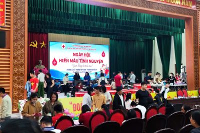 HIẾN MÁU TÌNH NGUYỆN